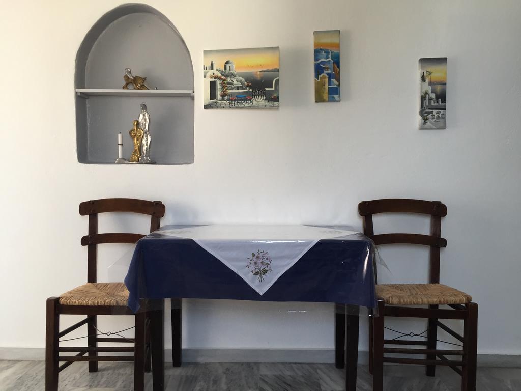Christos Apartments Oia Εξωτερικό φωτογραφία