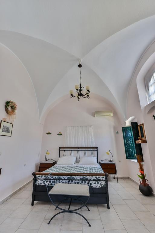 Christos Apartments Oia Εξωτερικό φωτογραφία